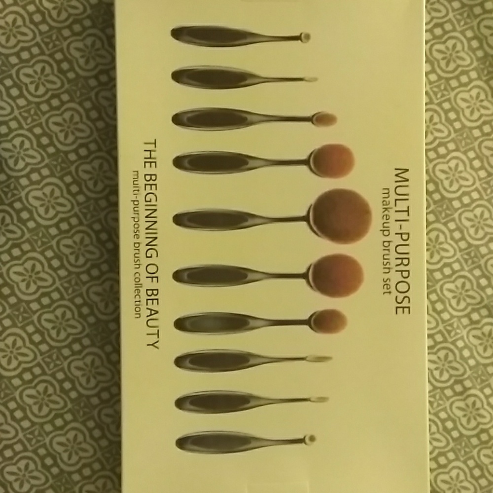 Make up brushes - Picture 2 of 2